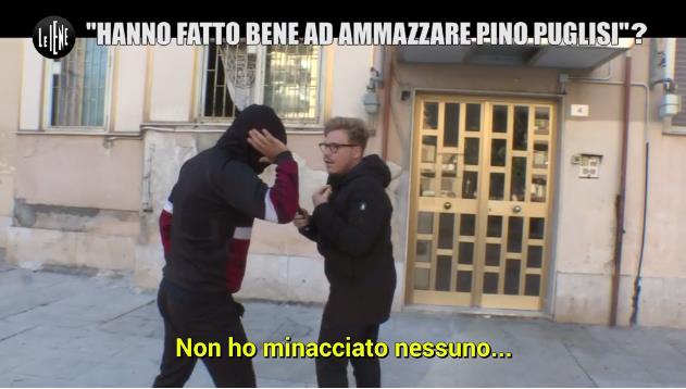 Servizio de Le Iene andato in onda dopo l'aggressione verbale a Maurizio Artale nella piazzetta Beato Giuseppe Puglisi