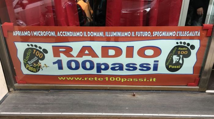 Beni confiscati. Inaugurazione Circolo Musica e cultura e di Radio 100 passi ragazzi