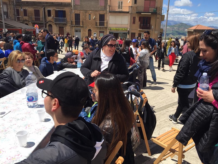 I nostri giobani adolescenti invitati alle 'Virginieddi' a Montemaggiore Belsito