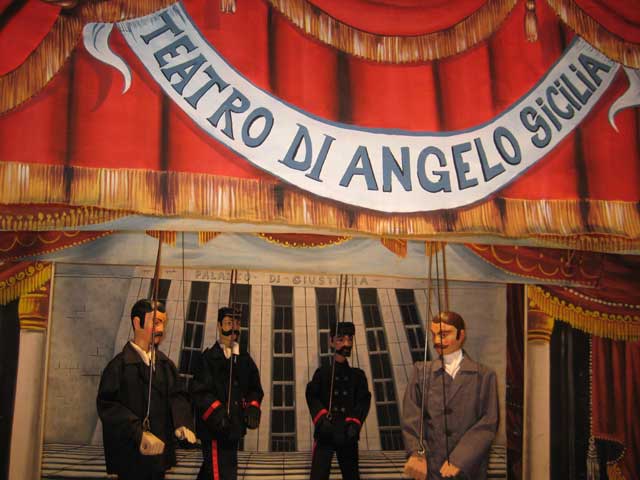 Il Teatrino dei Pupi Siciliani